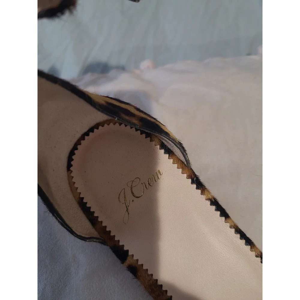 J.Crew Leopard Print Calf Hair Ankle Strap Flat‎ Sandal Women's  SZ 6.5 career